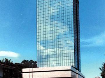Oficina comercial · 242m² · 4 Estacionamientos · Alquiler: Oficina Edf. Vallarino, Cerca Calle 50