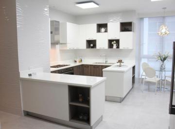 Apartamento · 270m² · 3 Recámaras · 2 Estacionamientos · Se Vende Apartamento en Costa del Este