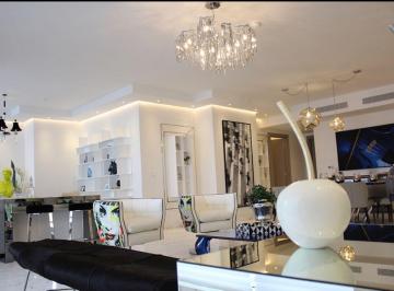 Apartamento · 270m² · 3 Recámaras · 2 Estacionamientos · Se Vende Apartamento en Costa del Este