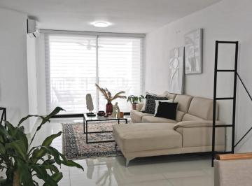 Apartamento de 2 habitaciones, Panamá · PH Carreras Tower, Cangrejo, 2 a 3 Rec, 2.5 Banos, 119 m, $290,000