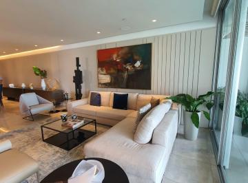 Apartamento · 205m² · 3 Recámaras · 2 Estacionamientos · Costanera, Apartamento en Venta en Bellavista