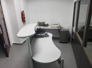 Oficina comercial , Panamá · Vendo / Alquilo Oficina Amoblada en Calle 50