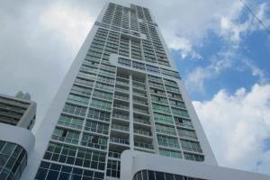 Apartamento de 2 habitaciones, Panamá · Apartamento en Bellavista PH The Seawaves 23 - 3712 Jack Hsr