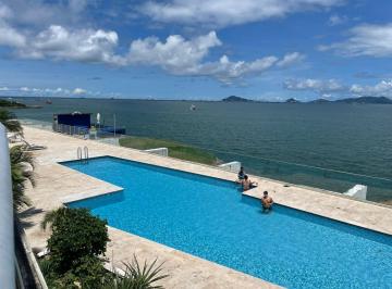Apartamento · 236m² · 3 Recámaras · 2 Estacionamientos · Alquilo Naos Apartamento en El Cause Way/ Amador Frente Al Mar