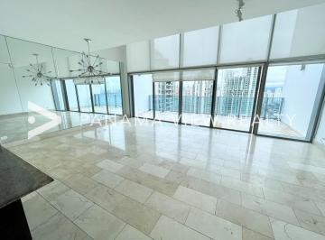 Apartamento · 195m² · 2 Recámaras · 2 Estacionamientos · PH Grand Tower / Punta Pacifica / Venta