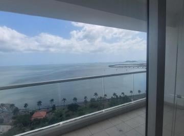 Apartamento de 3 habitaciones, Panamá · Apartamento de 3 Recamaras en Av Balboa con 2 Estacionamientos