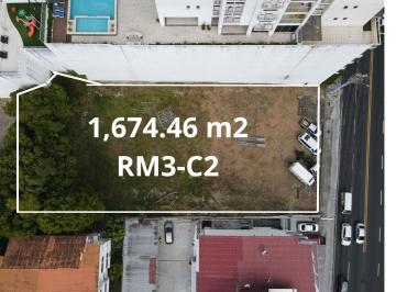 Terreno / Lote · 1674m² · Se Vende Lote en Obarrio, Bella Vista