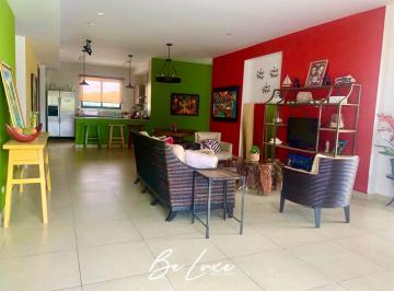 Casa · 246m² · 3 Recámaras · 2 Estacionamientos · Venta de Apartamento de Playa en Isla Mar, San Carlos (6)