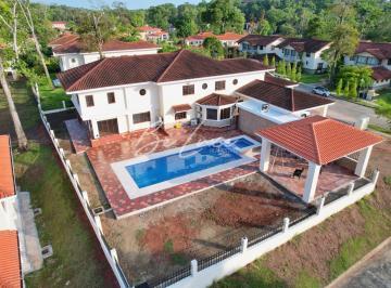 Casa · 1150m² · 5 Recámaras · 10 Estacionamientos · Venta Casa en PH Senderos Camino de Cruces Casa, Clayton ·(4)