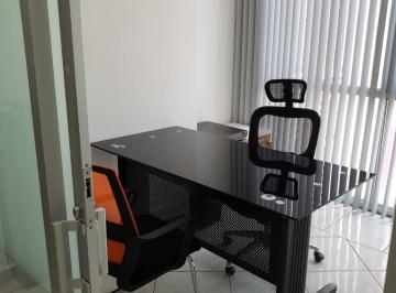 Oficina comercial de 3 habitaciones, Panamá · Oficina Terminada y Amoblada en Bella Vista