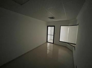 Oficina comercial de 3 habitaciones, Panamá · Oficina Terminada en Av Balboa con Divisiones y Vista Al Mar