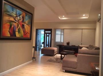 Casa · 760m² · 4 Recámaras · 5 Estacionamientos · Venta de Casa en Costa Sur Sunset Coast