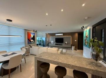 Apartamento · 167m² · 3 Recámaras · 2 Estacionamientos · Se Vende Apartamento Amoblado en Coco del Mar, Edificio Vita