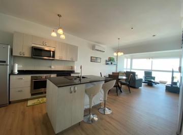 Apartamento de 1 habitación, Panamá · Apartamento Amoblado en Av Balboa. Remodelado Nuevo