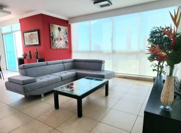 Apartamento · 144m² · 2 Recámaras · 2 Estacionamientos · Apartamento en Alquiler en San Francisco
