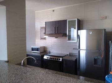 Apartamento de 2 habitaciones, Panamá · El Cangrejo: Luxor Tower, Amoblado, Apartamento de 2 Habitaciones, 2 Baños
