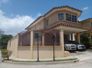 Casa · 233m² · 3 Recámaras · 2 Estacionamientos · Casa Venta Condado del Rey | Dorado Springs (Rb)