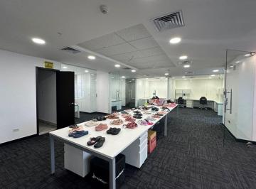 Oficina comercial · 245m² · 5 Estacionamientos · Se Vende Oficina en Oceania Plaza, Punta Pacífica