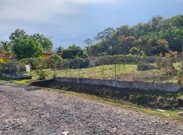 Terreno / Lote · 1000m² · ¡Lote de Área de Playa en Una Calle Tranquila!