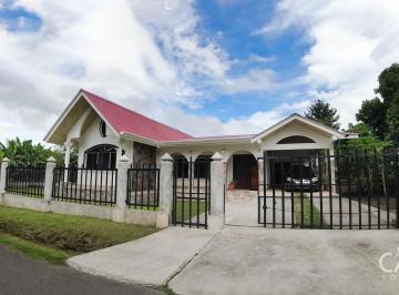 ¡Precio Negociable ! Haga su Oferta!
Ubicada en el tranquilo y familiar vecinda · Gran Reducción de Precio! Casa Familiar en La Mata de Bugaba, Chiriquí