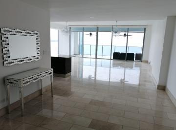 Apartamento · 298m² · 3 Recámaras · 2 Estacionamientos · Sea Confiable Vende Apartamento en Grand Tower 3 Recamaras