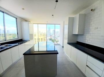 Apartamento de 3 habitaciones, Panamá · San Francisco: Apartamento Nuevo, con 3 Recámaras con Baño, Den, Línea Blanca