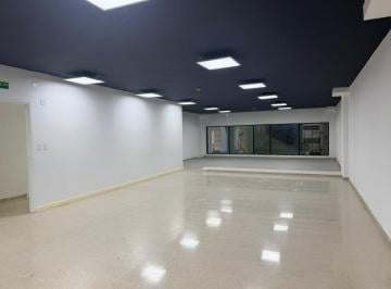 Local comercial , Panamá · Local Comercial de 174 m² en Alquiler en Chanis
