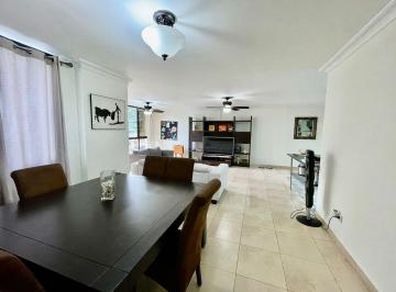 Apartamento de 3 habitaciones, Panamá · Venta de Apartamento en San Francisco