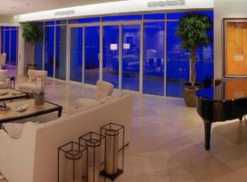 Apartamento · 894m² · 3 Recámaras · 4 Estacionamientos · Venta: Penthouse en The Point, Punta Paitilla
