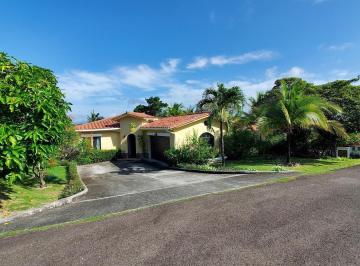 Casa · 243m² · 3 Recámaras · 2 Estacionamientos · San Carlos - Villa de Lujo - Financiamiento - Hacienda Pacifica