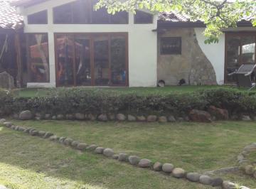 Casa · 1750m² · 4 Recámaras · 2 Estacionamientos · Venta de Casa en Coronado