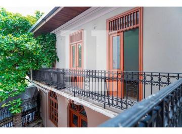 Edificio · 408m² · 1 Recámara · Se Vende Edificio en Casco Viejo - Local