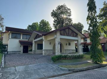 Casa de 4 habitaciones, Panamá · Se Vende Casa en Clayton, Sendero de Camino de Cruces
