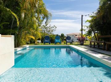 Casa · 348m² · 3 Recámaras · 2 Estacionamientos · Venta: Casa Unifamiliar Duplex en Casamar - PH Villamar
