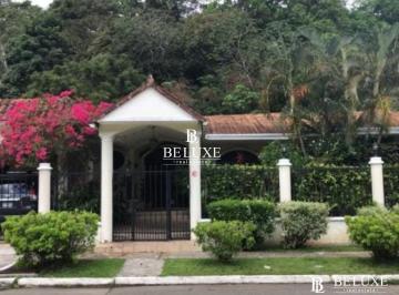 Casa · 692m² · 4 Recámaras · 3 Estacionamientos · Alquilo Casa en Albrook con Piscina (6)