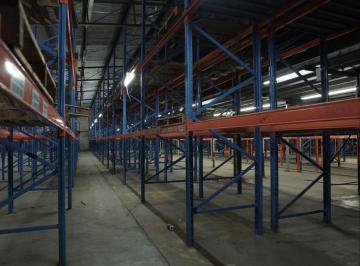Bodega-Galpón-Depósito · 4300m² · 4 Estacionamientos · Alquilo Bodega La Loceria