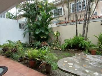 Casa de 4 habitaciones, Panamá · Venta de Casa en Costa del Este