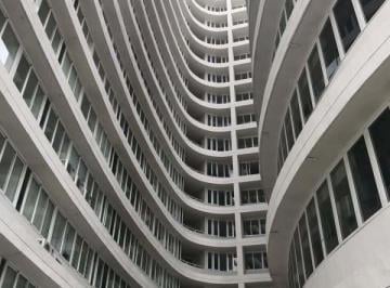 Apartamento de 3 habitaciones, Panamá · Vendo Apartamento 3rec en Av Balboa