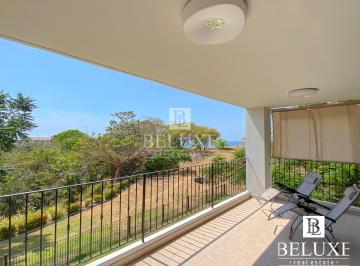 Apartamento · 125m² · 2 Recámaras · 1 Estacionamientos · Venta de Apartamento de Playa en La Ensenada, San Carlos (2)