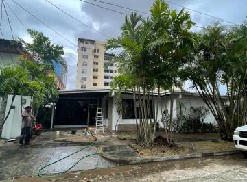 Casa · 450m² · 3 Recámaras · 1 Estacionamientos · Venta de Casa en Obarrio