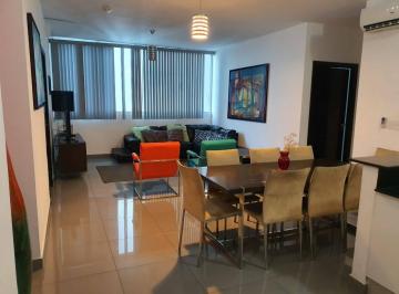 Apartamento · 92m² · 2 Recámaras · 1 Estacionamientos · Alquiler/ Venta Apartamento Amoblado PH Quartier 74, San Francisco (8)