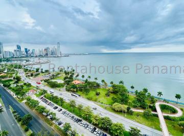 Apartamento de 2 habitaciones, Panamá · Venta de Apartamento de 126 m² en PH Element, Av Balboa 25 - 41123gg