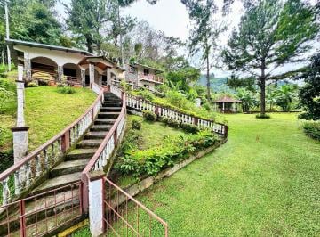 Casa · 1400m² · 2 Recámaras · 3 Estacionamientos · Alquiler Casa Montaña en Altos del Maria con Piscina 1400 m² Cv