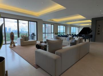 Apartamento · 300m² · 3 Recámaras · 4 Estacionamientos · Venta Apartamento en Santa María, Edificio Santa Maria Court