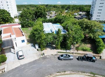 Casa de 3 habitaciones, Antón · Se Vende y Alquila Casa en Playa Blanca, Río Hato