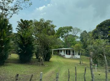 Finca de 2 habitaciones, Arraiján · Finca Centrica con Siembros Frutales