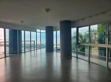 Apartamento de 2 habitaciones, Panamá · Apartamentos en Av Balboa | Banco Vende Apartamento en PH Yacht Club