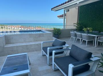 Apartamento · 580m² · 4 Recámaras · 2 Estacionamientos · Venta de Penthouse con Vista Al Mar, PH Puntarenas, Buenaventura