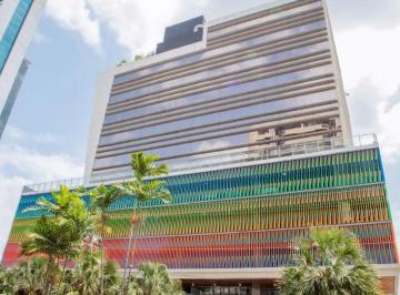 Local comercial · 990m² · 10 Estacionamientos · Kenex Plaza Obarrio Samuel Lewis Local Alquiler