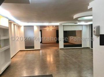 Casa , Panamá · Casa Comercial en Venta en Obarrio